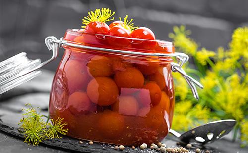 Консервирани домати