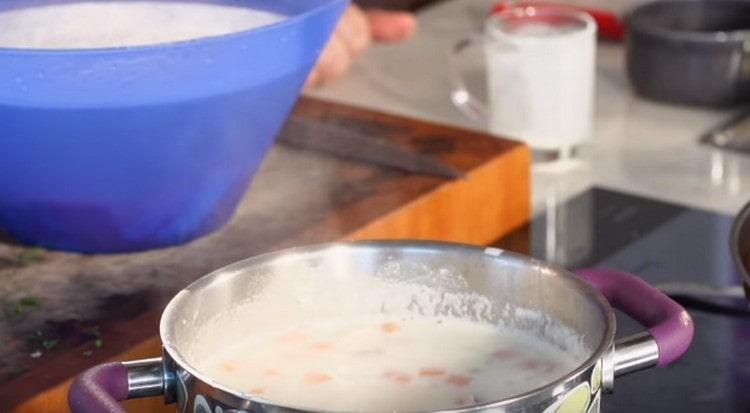 След като заври, веднага изключете ухото.