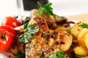 Cartof cu carne la cuptor - într-o farfurie