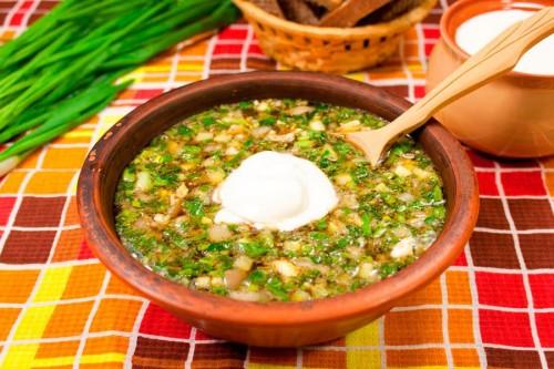 Farfurie de okroshka apetisantă