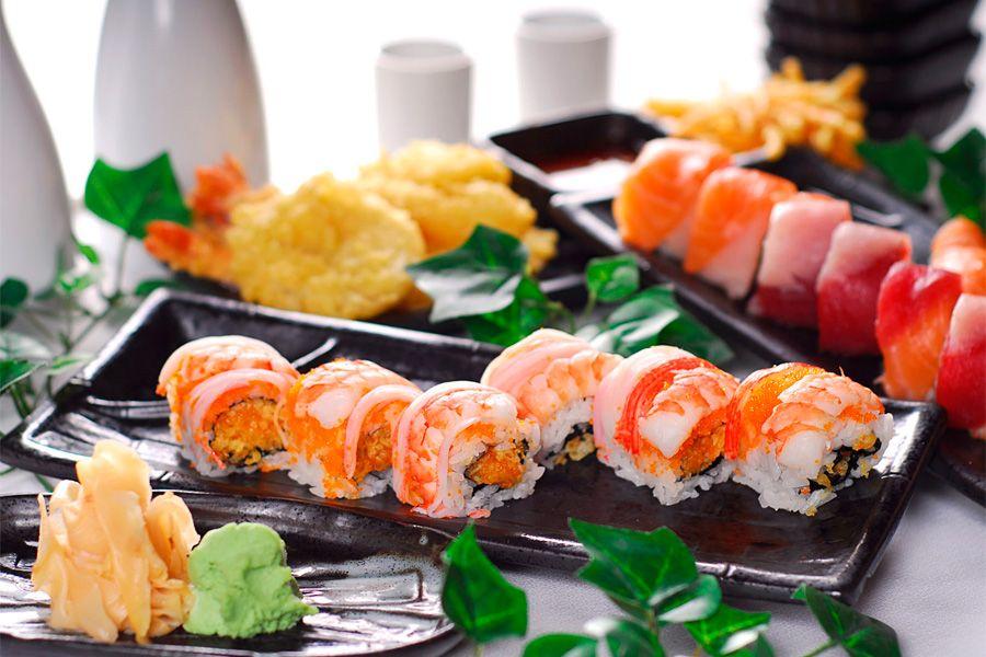 Cuisiner des sushis et des petits pains à la maison - 3 techniques d'un plat japonais classique