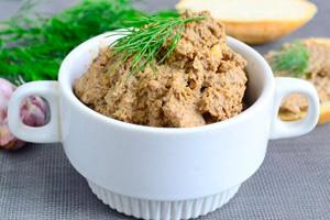 Zarte Rinderleberpaste