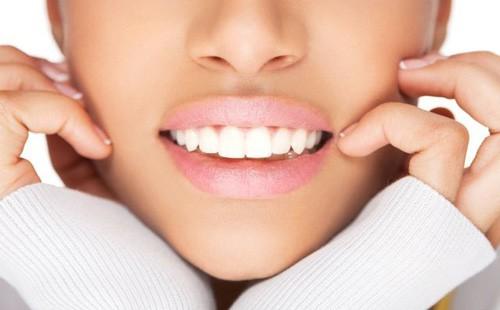 Belles dents blanches