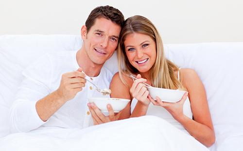 Bon petit-déjeuner porridge pour un week-end