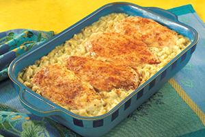 Smažené kuře s vonnou rýží v kovové formě