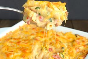 Banyes de pollastre i molt formatge