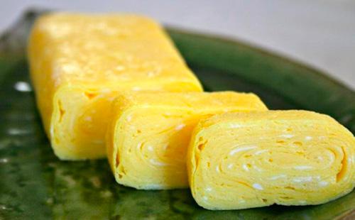 Omelete japonês Tamago  como cozinhar em casa, foto