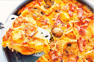 Omleta cu cartofi, slănină și ciuperci