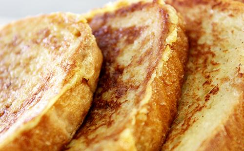 Crutones de canela dulce