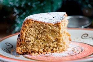 Charlotte cu fulgi de ovăz