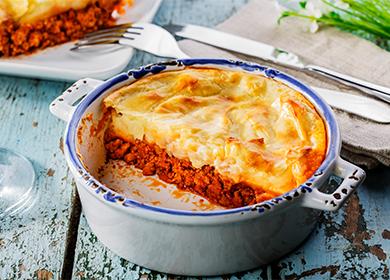 Caserola de cartofi cu carne tocată