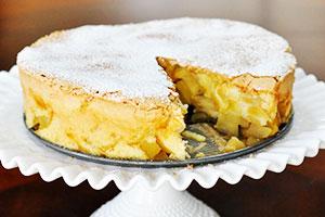 Charlotte exuberante em um fogão lento