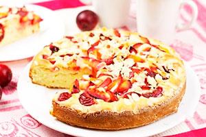 Charlotte mit Kefirpflaumen