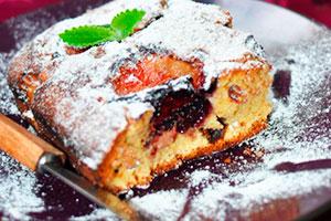 Charlotte tradițională cu gem