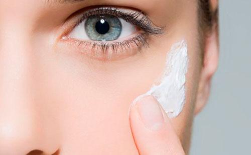 Crème pour les yeux