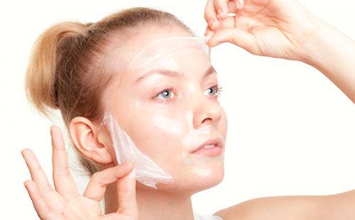 Gelatin ansigtsmaske