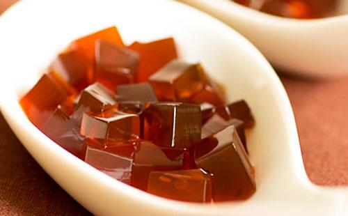 Cubes de glace avec maman