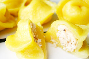 Пилешки кнедли със зеле