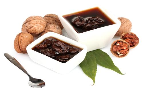 Blocuri de nuci în trucuri