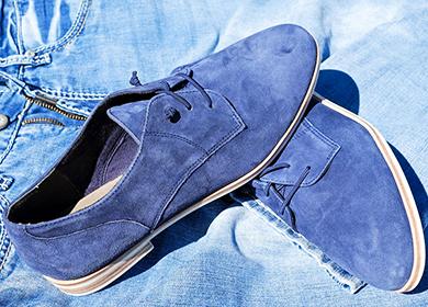 Chaussures bleues de la chanson d'Elvis Presley