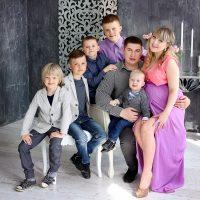 Famille nombreuse et sympathique