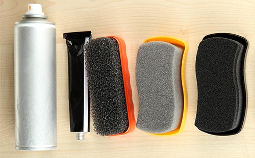 Brosses à chaussures