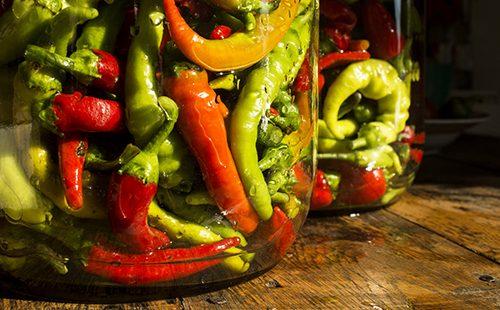 Bocaux à gousses multicolores
