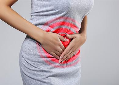 Douleur dans le bas-ventre d'une femme