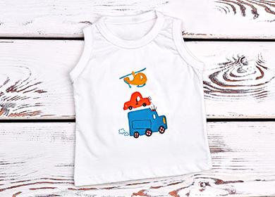 Camiseta con calcomanía