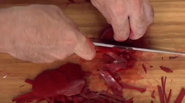 Taiem sfecla in cuburi.