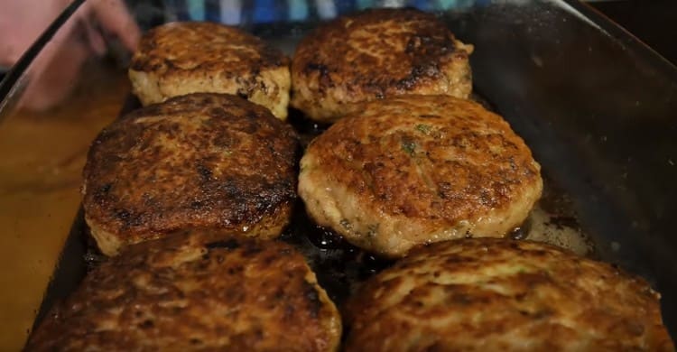 След фурната ястието е готово за сервиране.