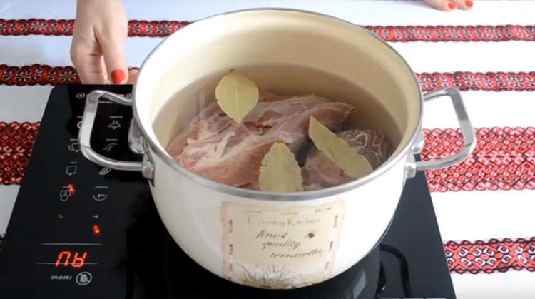 Dali jsme vývar na vaření.