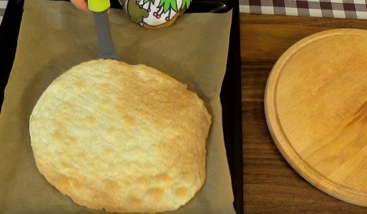 Torturile se coc foarte repede.