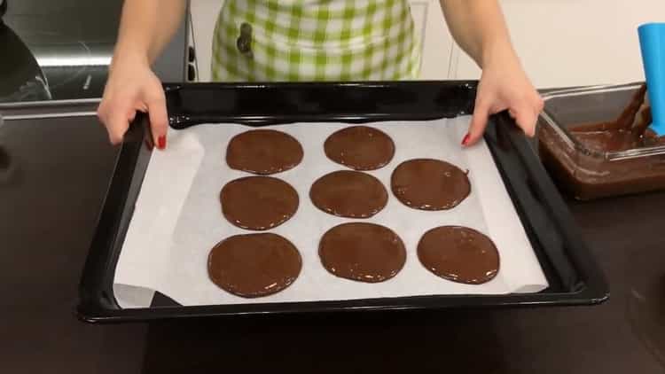 Turtle cake na may Sour Cream - isang mabilis at madaling recipe