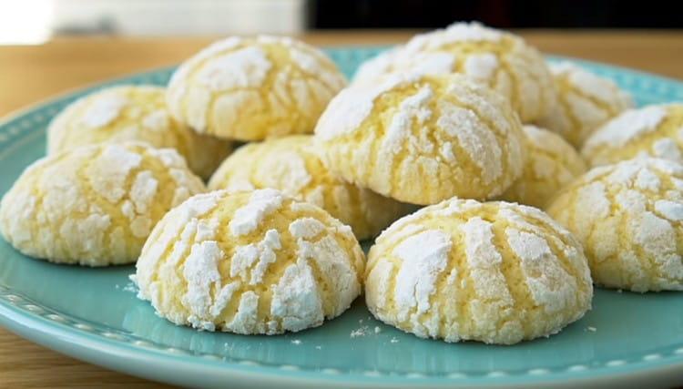 Nous avons ici un si beau biscuit à l'orange.