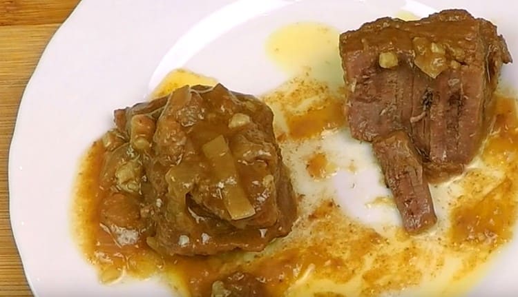 Prøv at lave oksekød i Kreml, opskriften er enkel, men meget værdig.