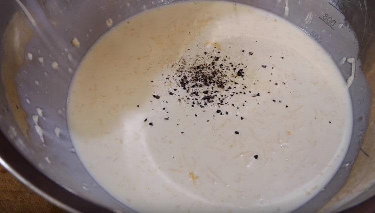 Salz und Pfeffer zur Füllung geben, mischen.