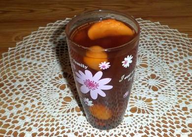 Deliciosa compota de frutas secas: una receta clásica