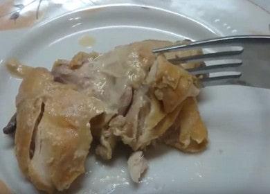 Iepurele fraged gătit într-un aragaz lent: gătește conform unei rețete pas cu pas cu o fotografie.