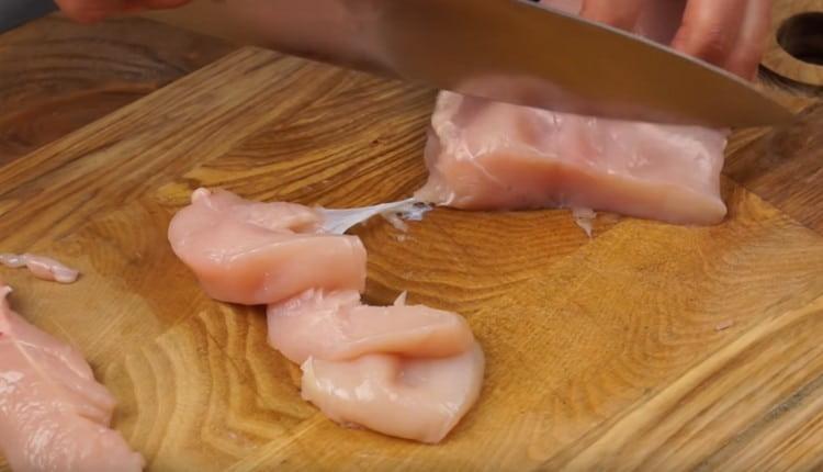 Parça tavuk doğramak