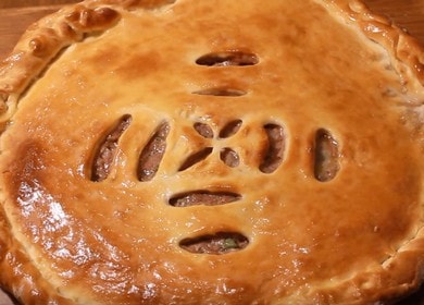 Placinta osetiana cu carne Fydzhyn - secretele bucatariei caucaziene