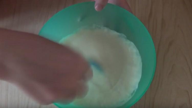 Pürüzsüz olana kadar her şeyi karıştırın.