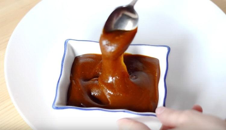 Cuando se enfría, el relleno se espesa aún más.