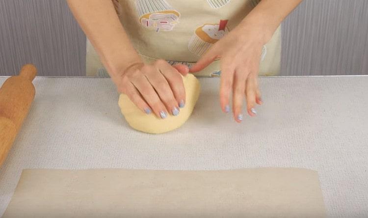 Ændes lidt i køleskabet.