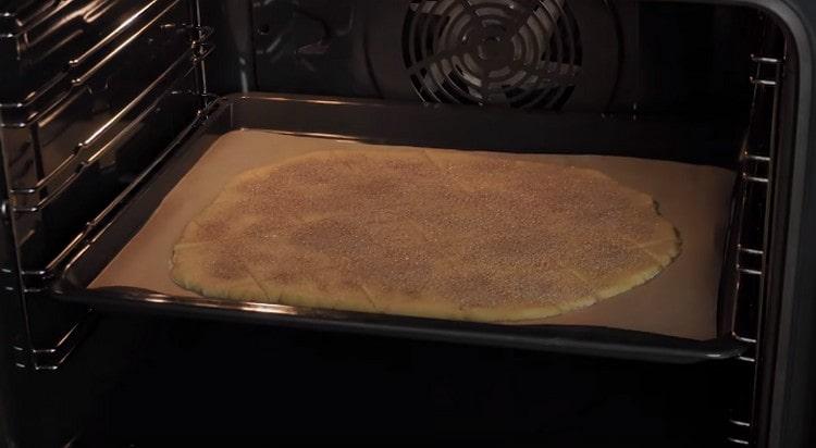 Vi sender de fremtidige cookies til ovnen.