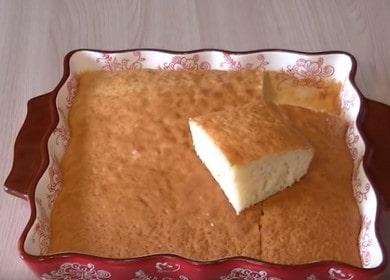 Вкусен пай със заквасена сметана за 5 минути