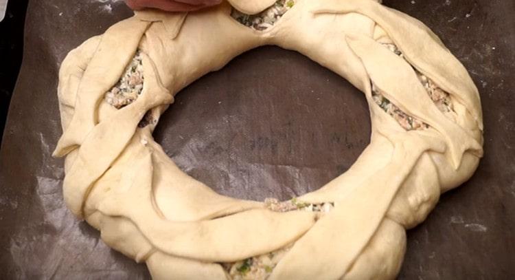 Vi spreder fiskene på det sted, hvor fyldningen er synlig.