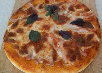 Mozzarella peyniri ile lezzetli pizza yapmayı öğrenmek nasıl