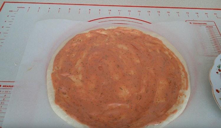 İş parçamızı sosla yağlayın.