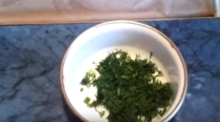 Taze dereotu eziyet.